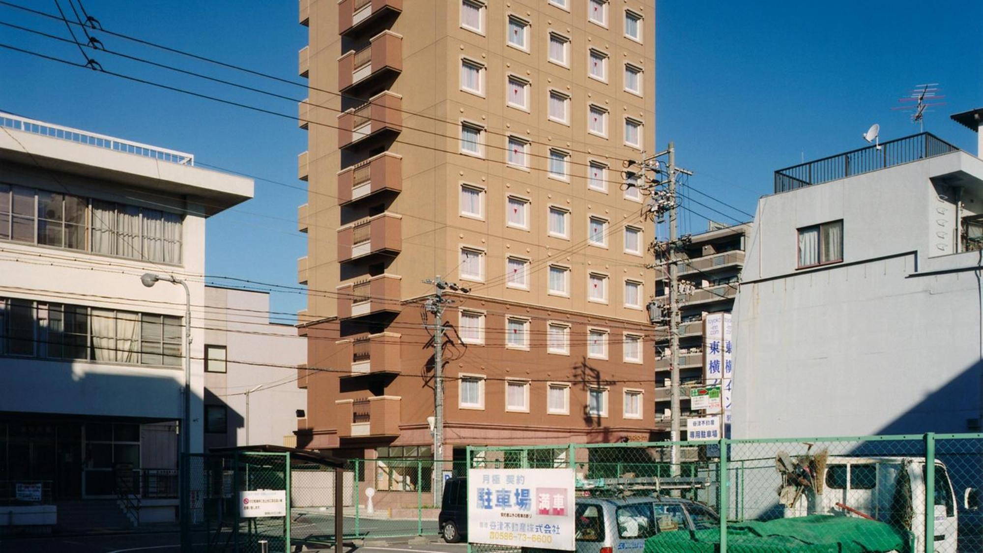 Toyoko Inn Nagoya Owari Ichinomiya Ekimae Buitenkant foto