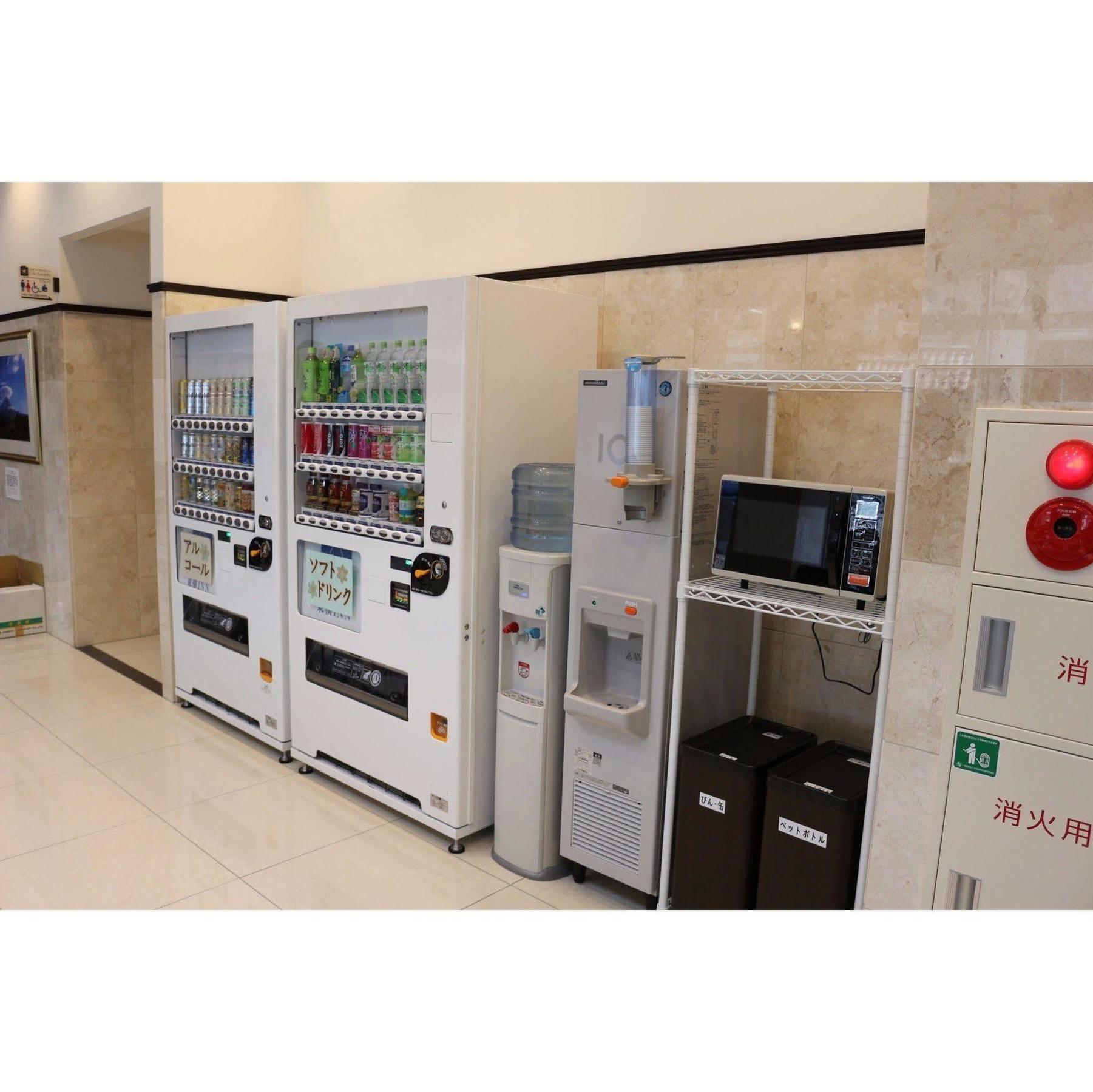 Toyoko Inn Nagoya Owari Ichinomiya Ekimae Buitenkant foto